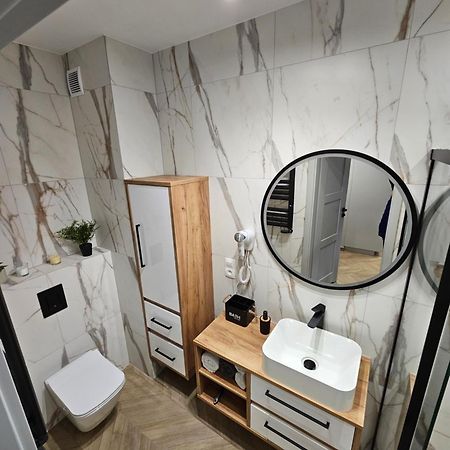 Apartament Konstancji 皮拉 外观 照片