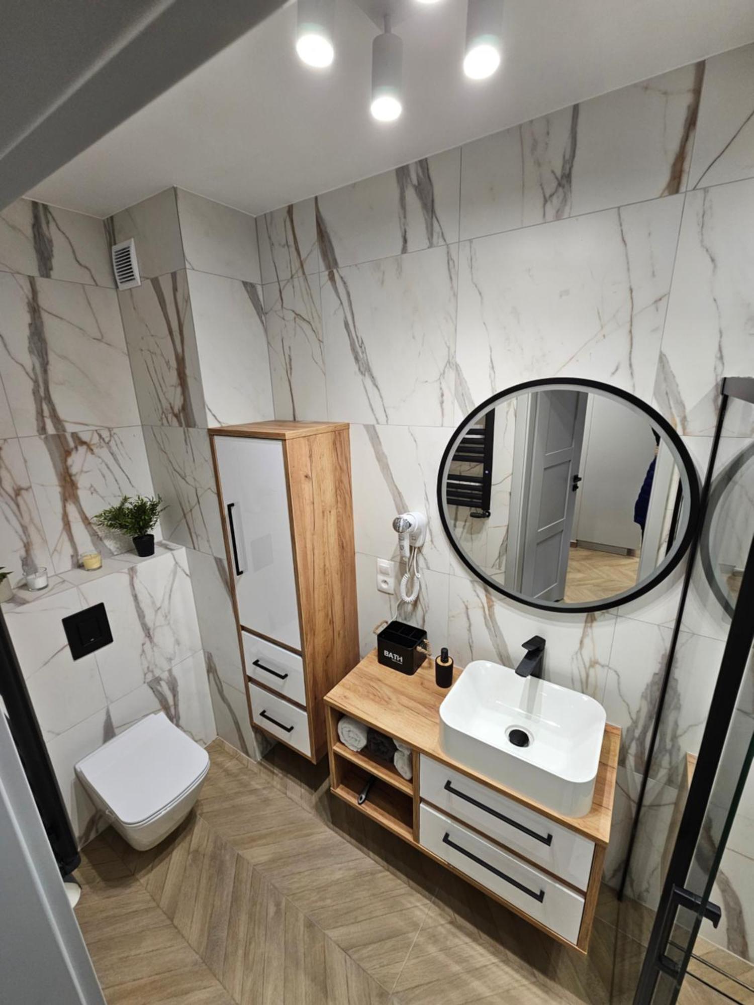 Apartament Konstancji 皮拉 外观 照片