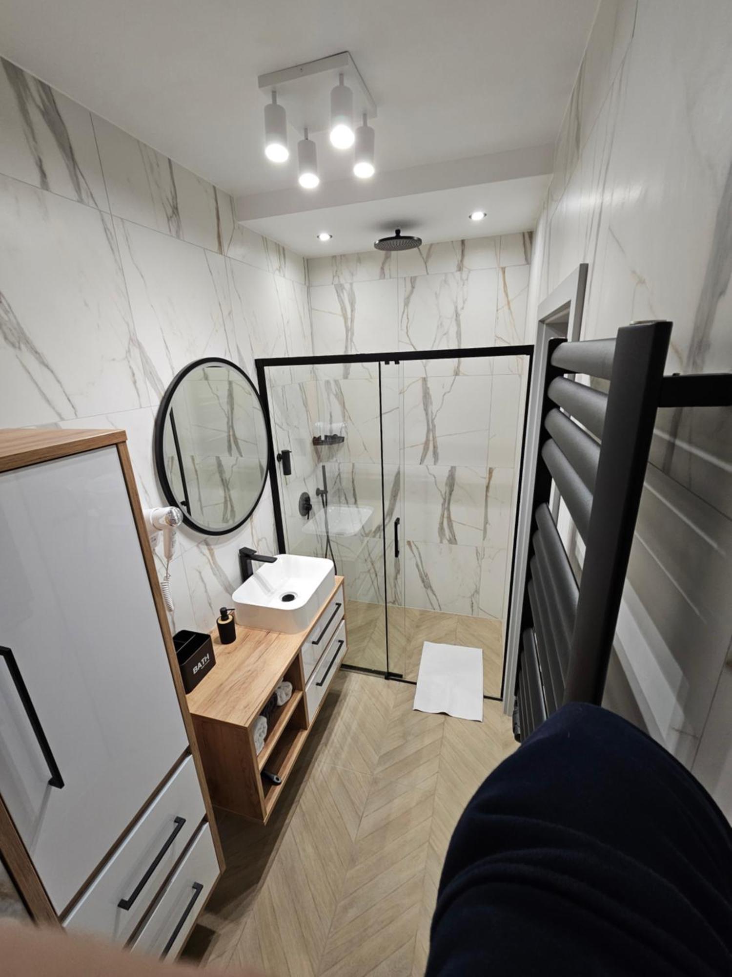 Apartament Konstancji 皮拉 外观 照片