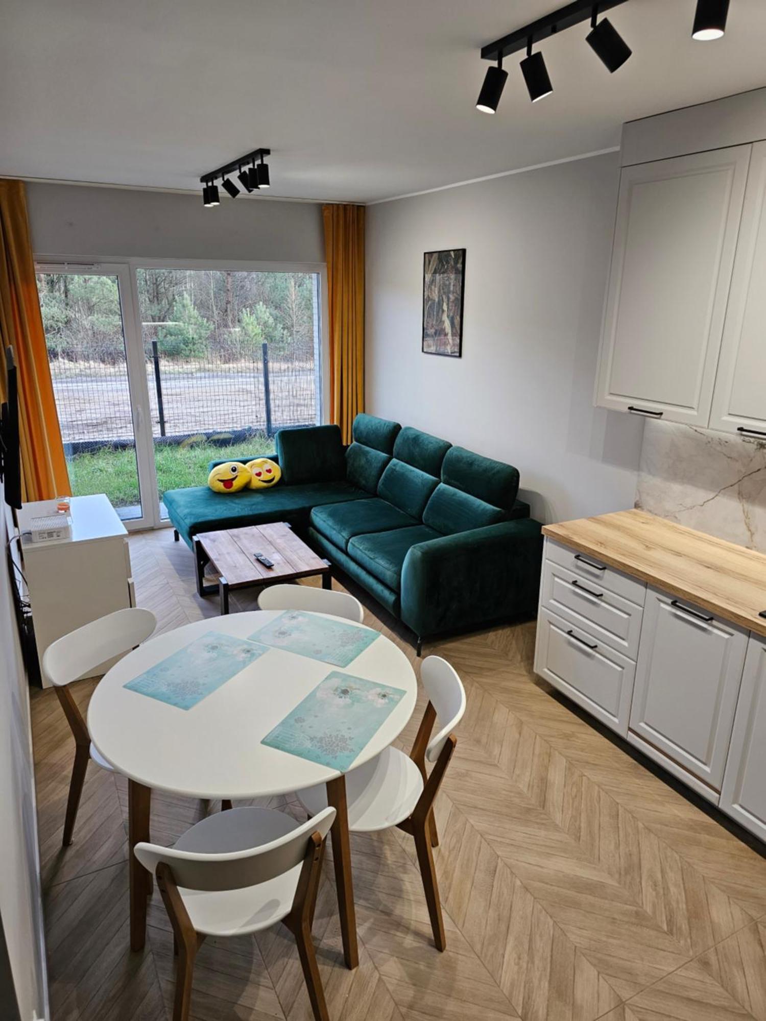 Apartament Konstancji 皮拉 外观 照片